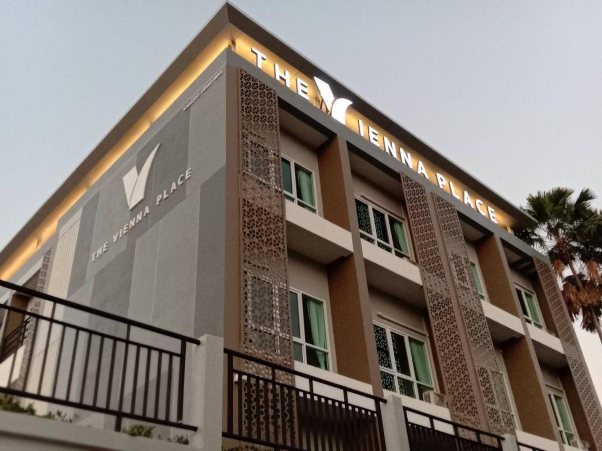 The Vienna Place Loei Bagian luar foto